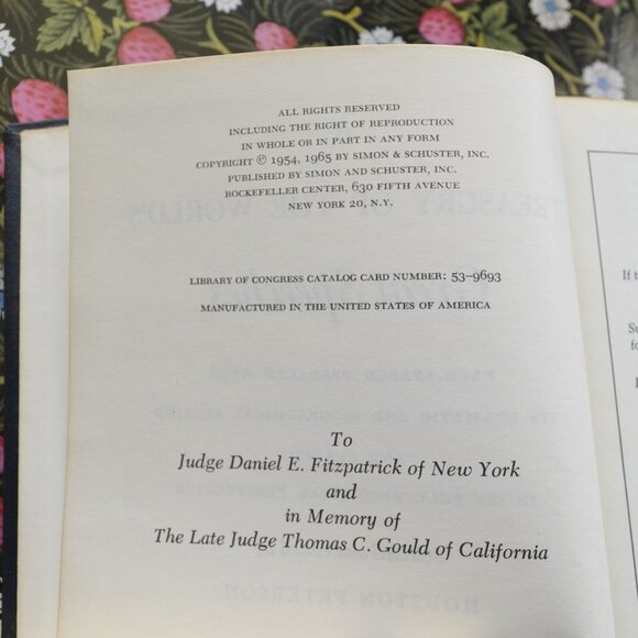 A Treasury of the World's Great Speeches Vintage hardcover - Picture 4 of 5